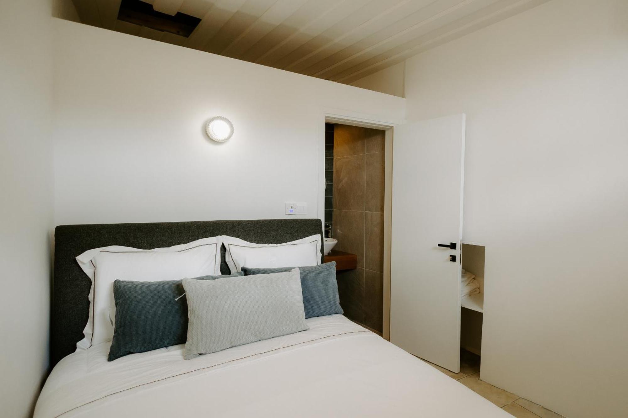 Smaragda'S Guest Rooms Limassol Eksteriør billede